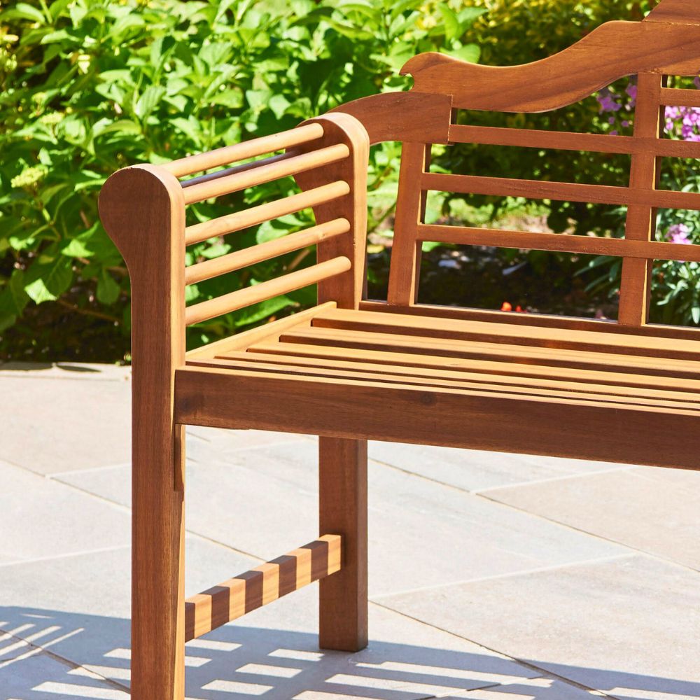 Lutyens Style Garden Bench – Sustainable Acacia Hardwood in Chestnut, White or Natural Finish