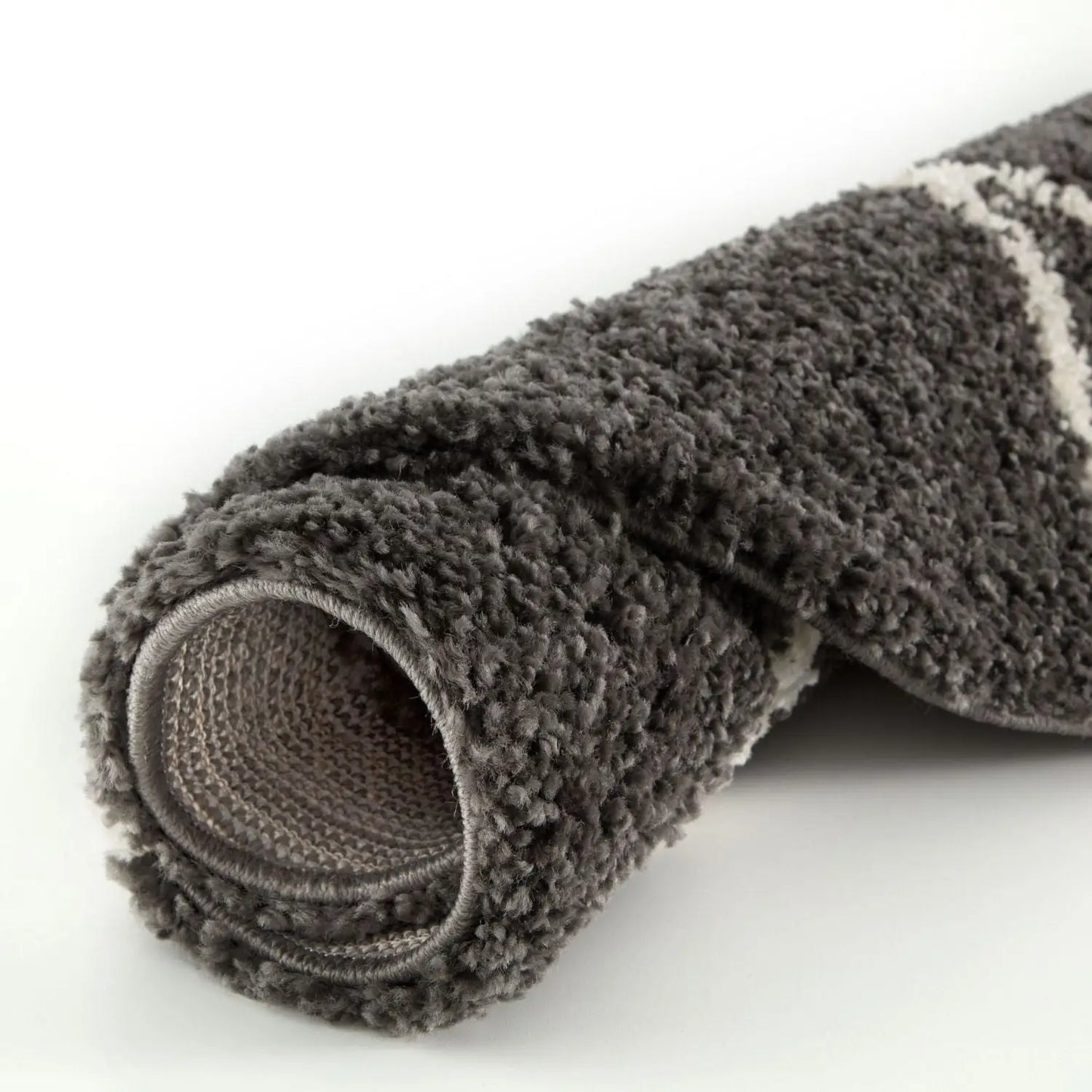 Moroccan Dark Grey Shaggy Rug | 540