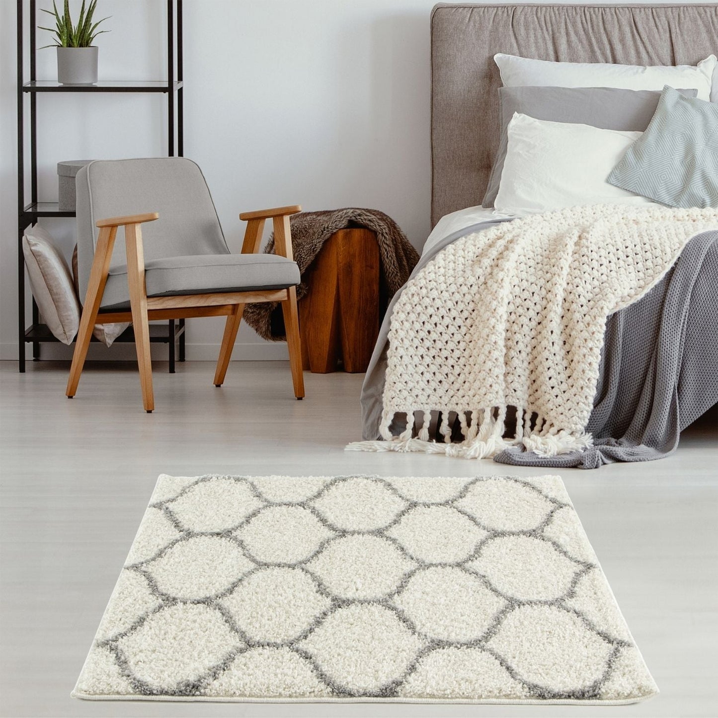 Moroccan Ivory Shaggy Rug | 600