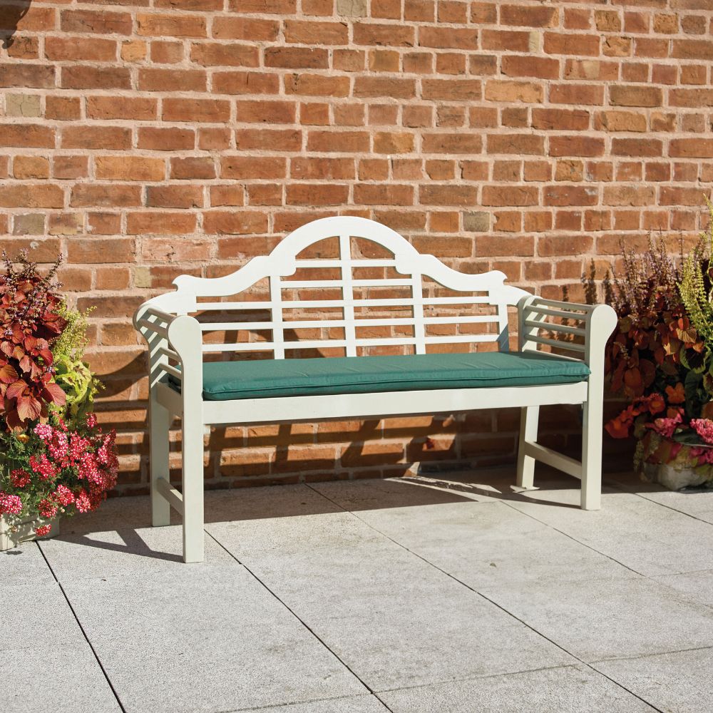 Lutyens Style Garden Bench – Sustainable Acacia Hardwood in Chestnut, White or Natural Finish