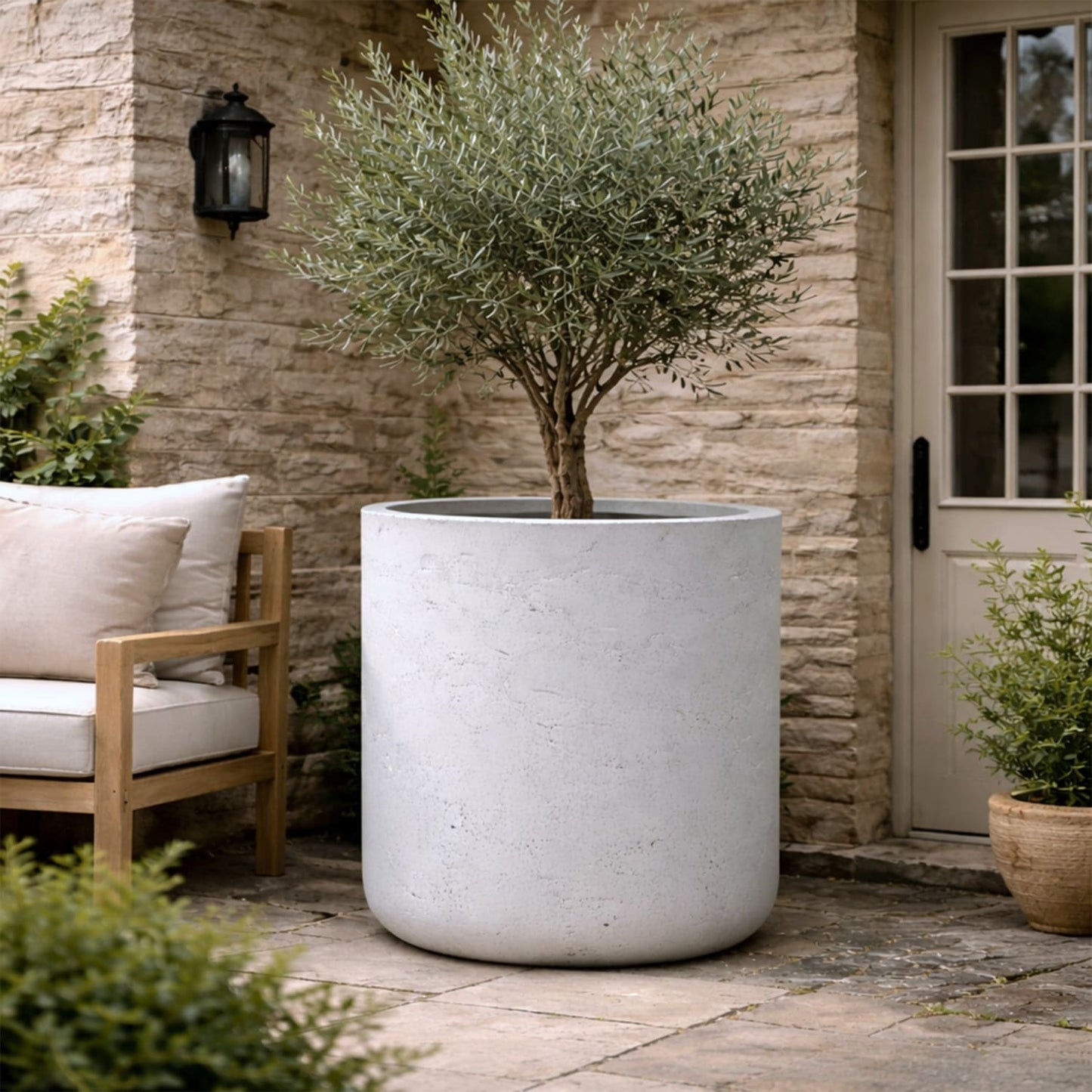 Aurella | White Mist – 100cm XXL Concrete Cylinder Planter – 621L Round Plant Pot - Pots & Plants