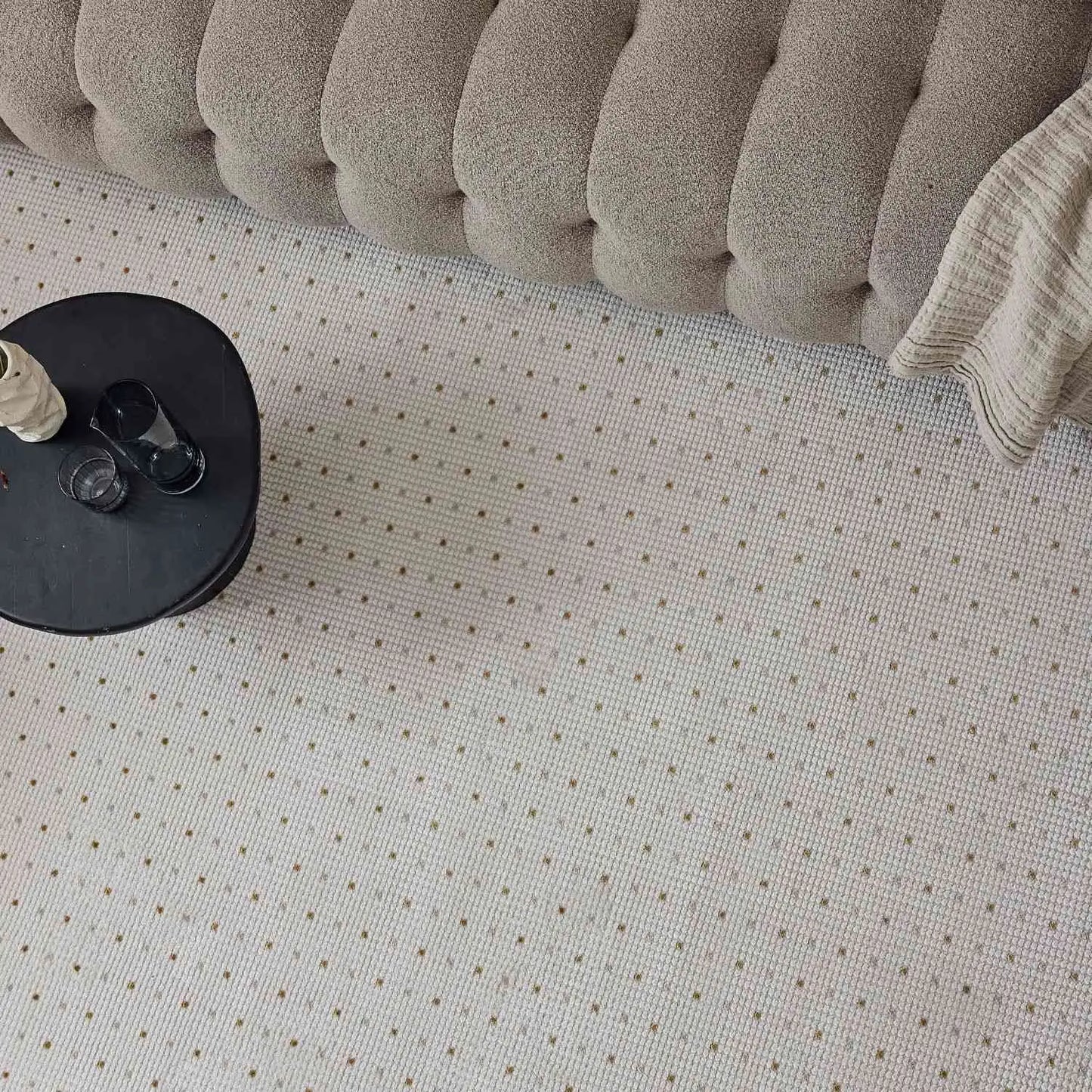 Carmel Cream-Gold Dots Rug | 6080