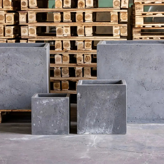 Cubrosa | Onyx Dusk – 30cm Medium Concrete Square Planter – 14L Cube Plant Pot