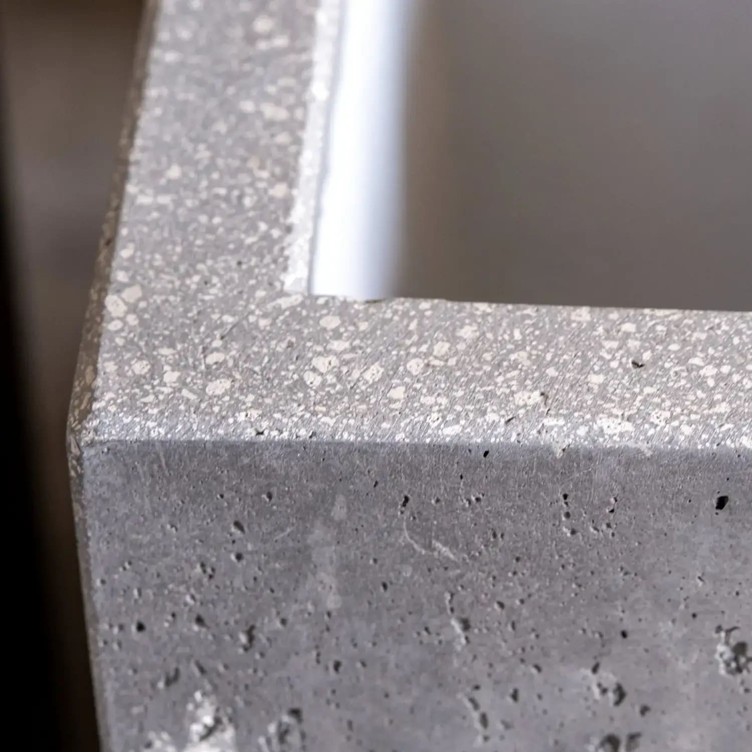 Cubrosa | Onyx Dusk – 40cm Large Concrete Square Planter – 38L Block Plant Pot - Pots & Plants