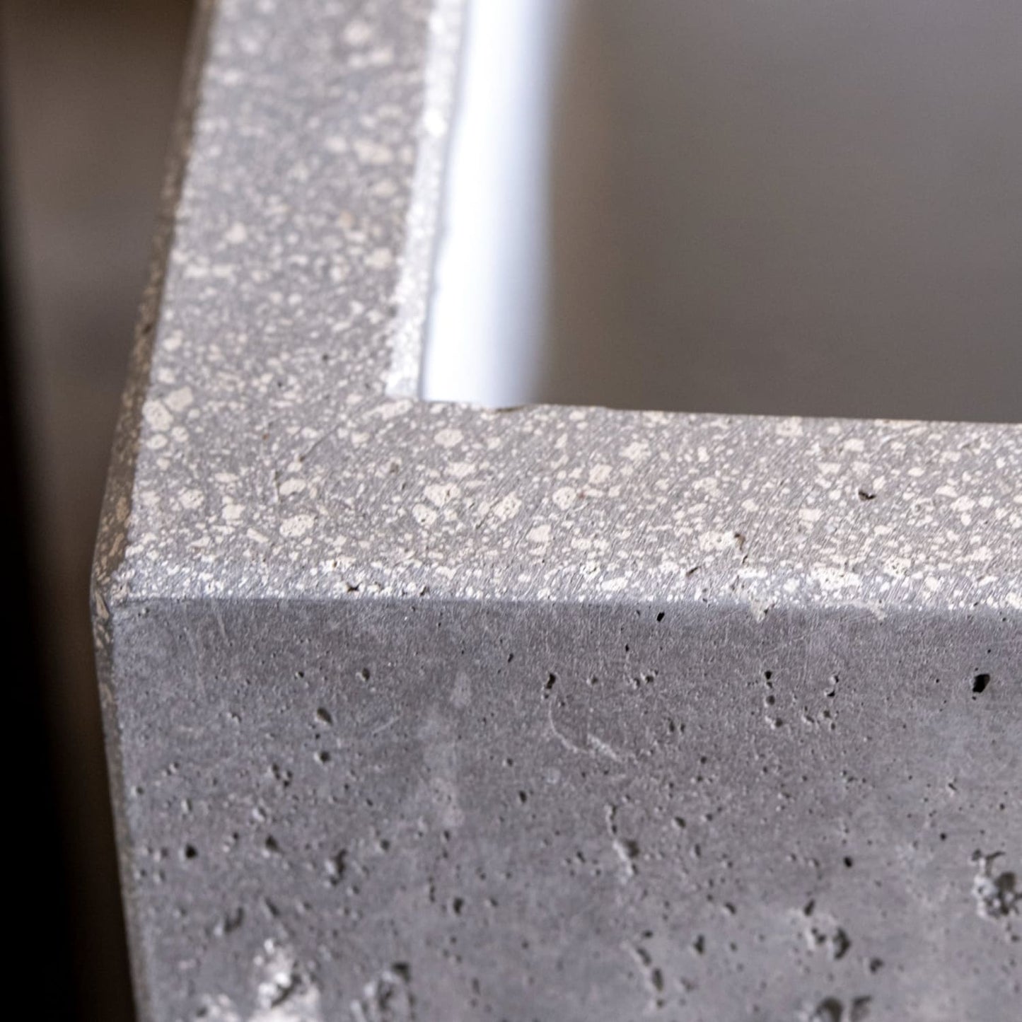 Cubrosa | Onyx Dusk – 70cm Extra Large Concrete Square Planter – 246L Block Plant Pot - Pots & Plants