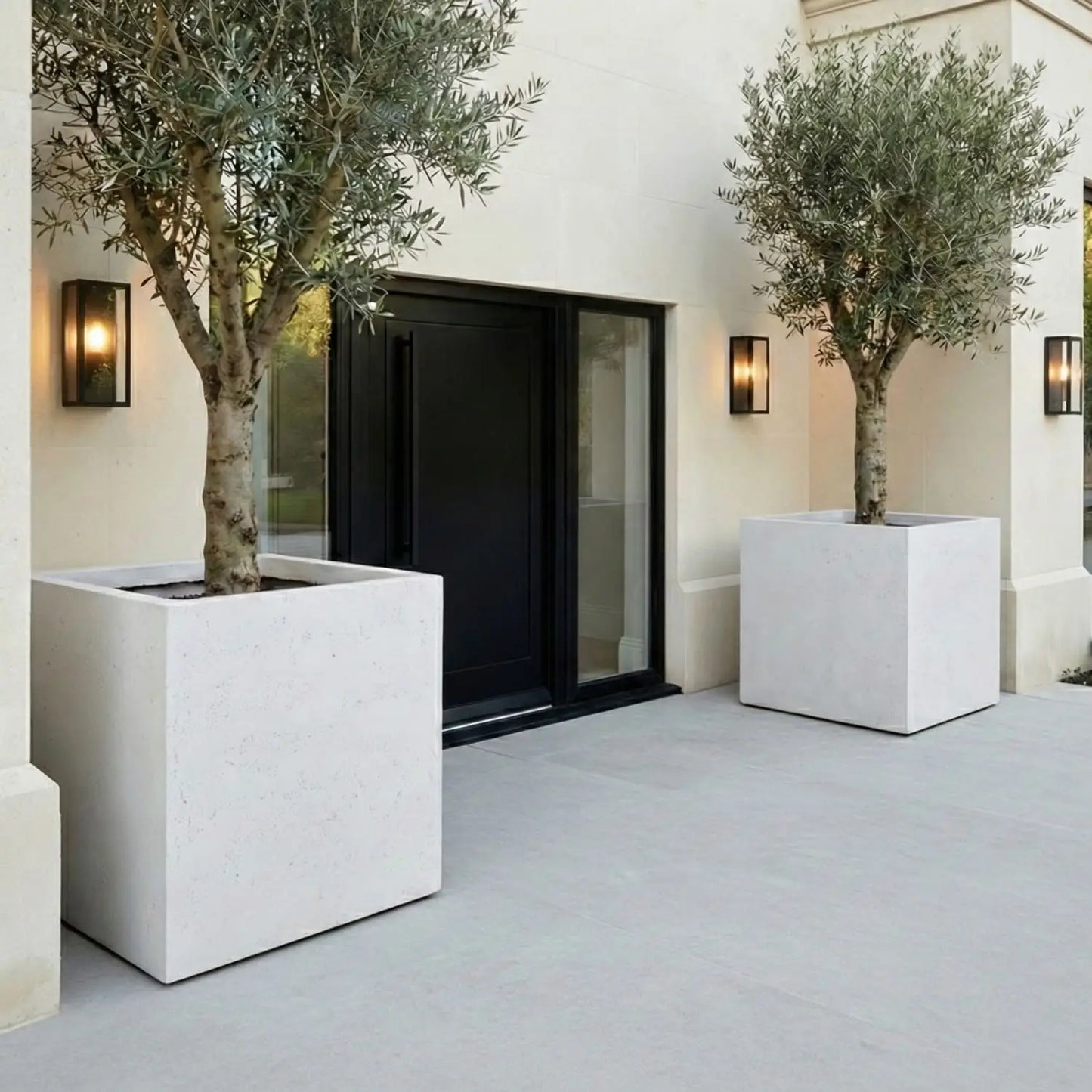 Cubrosa | White Mist – 100cm XXL Square Concrete Planter – 782L Large Outdoor Plant Pot