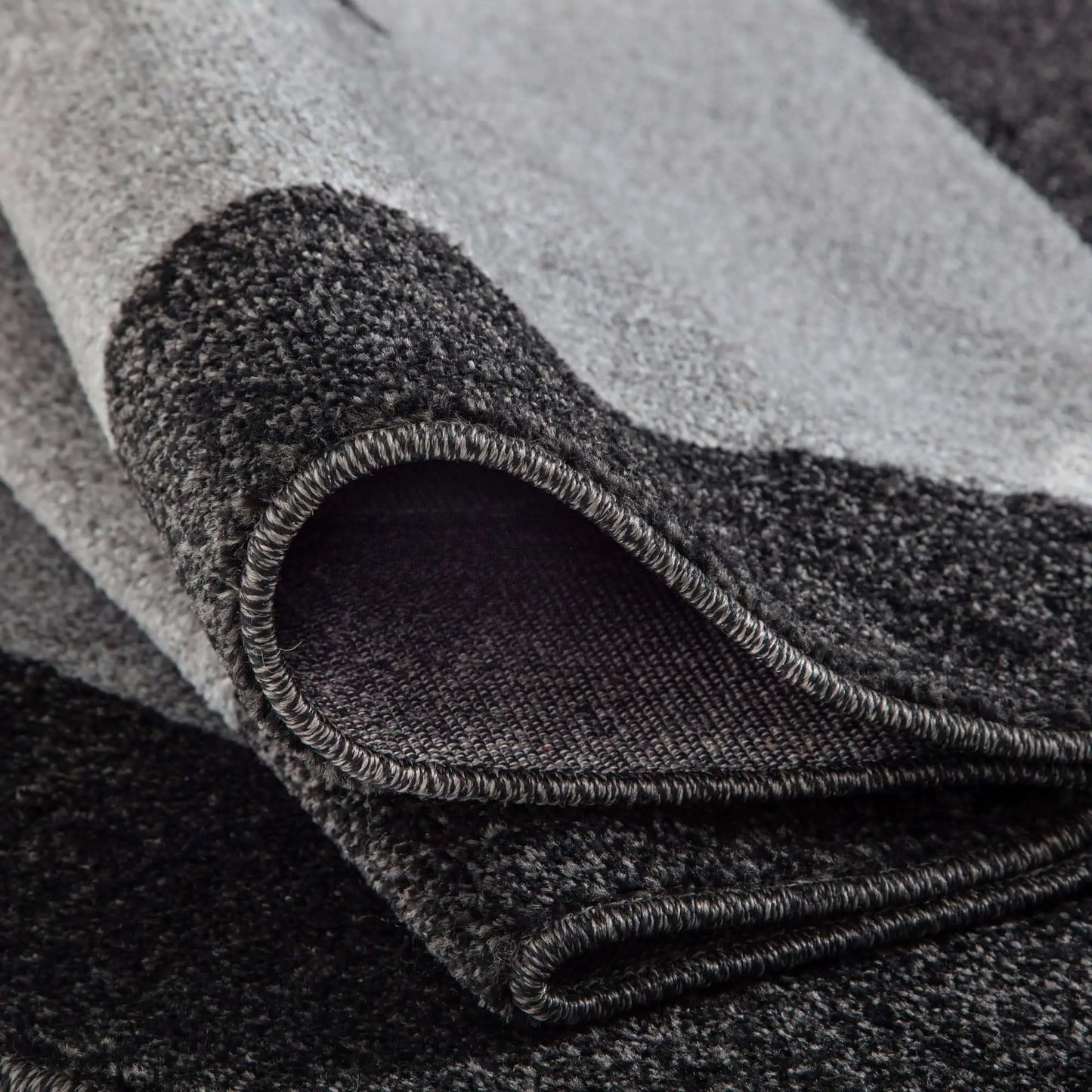 Ephesus Grey Black Rug | 7439GB