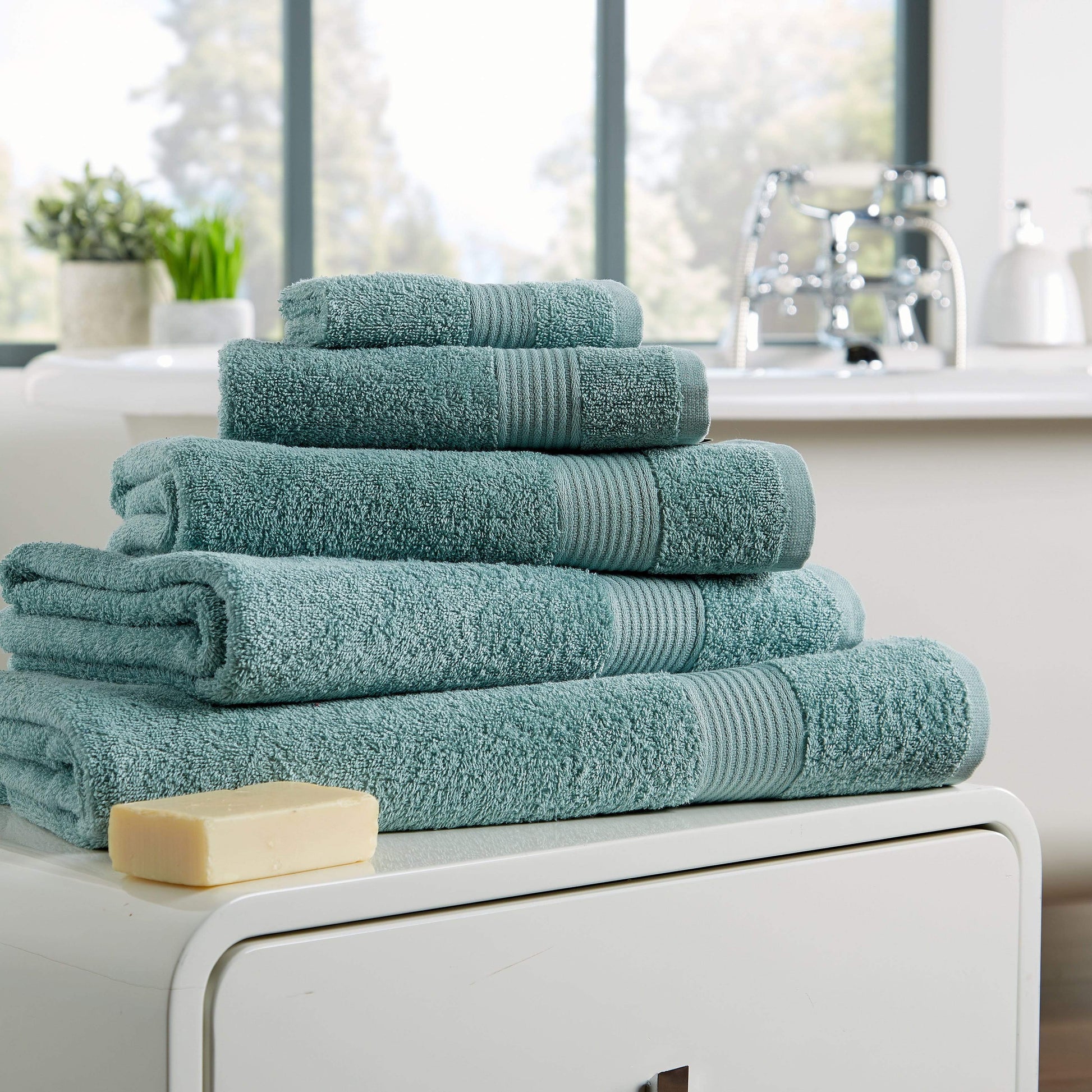 Home Collection Luxurious 500GSM Egyptian Cotton Towels High Absorbency Soft Durable OEKO-TEX Certified Various Sizes