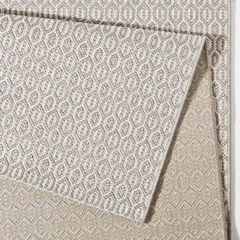 Indoor Outdoor Coin Rug – Geometric Design