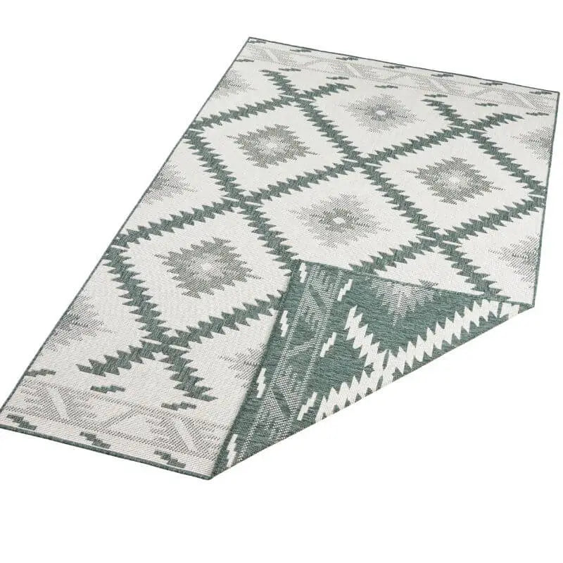 Malibu Reversible Indoor-Outdoor Rug Diamond Design