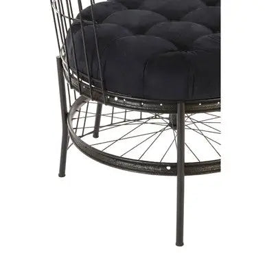 Mantis Black Wheel Design Chair