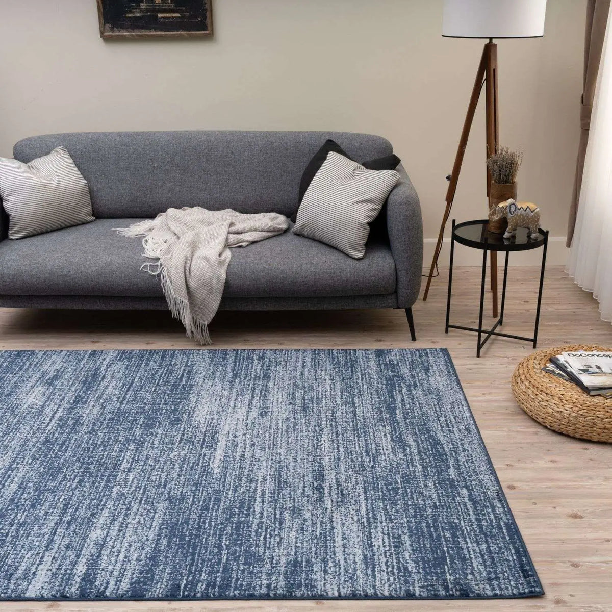 Montana Abstract Blue Rug | 3800Bl