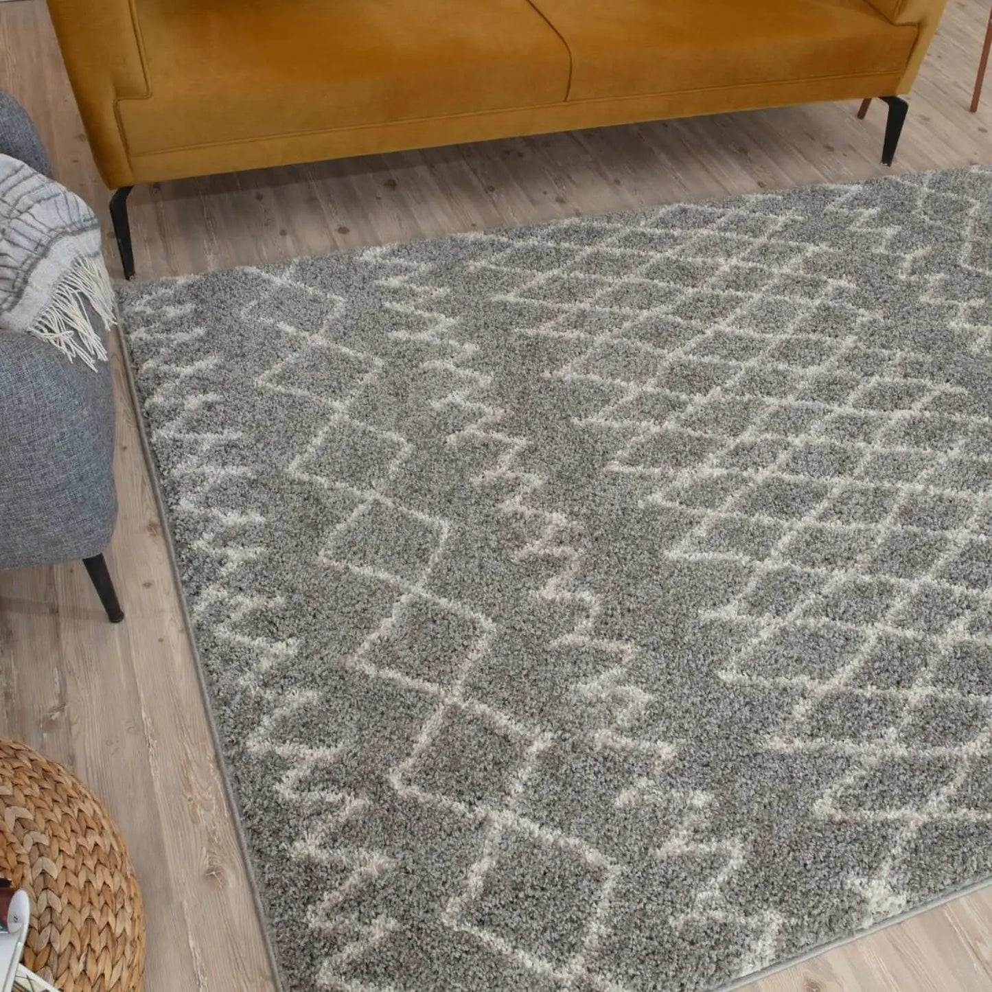 Moroccan Grey Shaggy Rug | 910