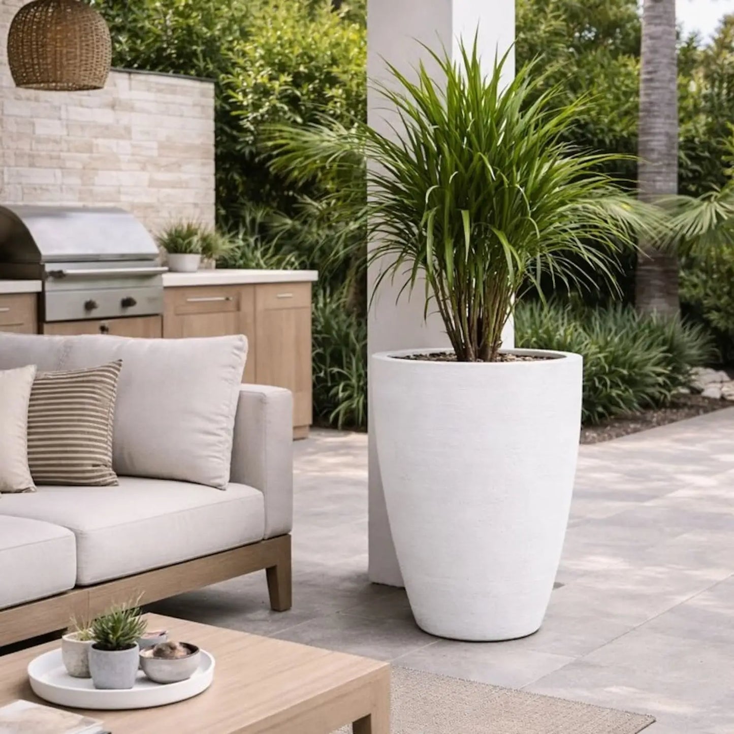 Vessara | White Mist – 100cm XXL Concrete Vase Planter – 172L Tall Plant Pot